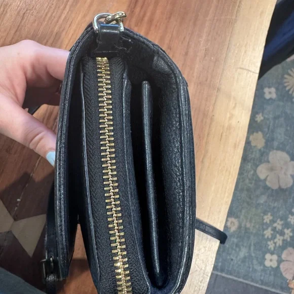 Tory Burch Black Pebbled Leather Crossbody - Picture 4 of 5